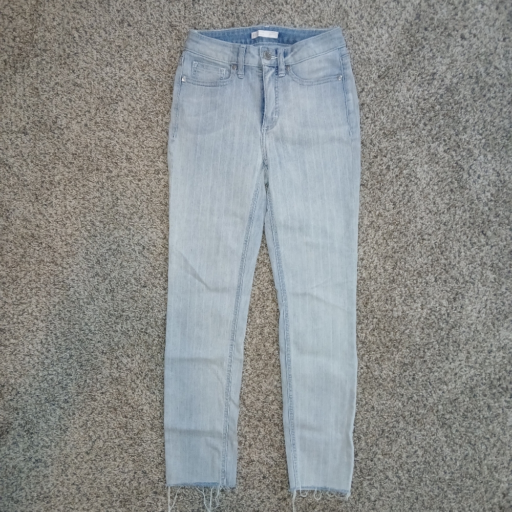 LC Lauren Conrad High Rise Skinny Pinstripe Light Blue Jean Size 2